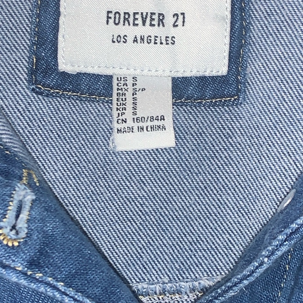 FOREVER 21 JEAN JACKET - Picture 2 of 5